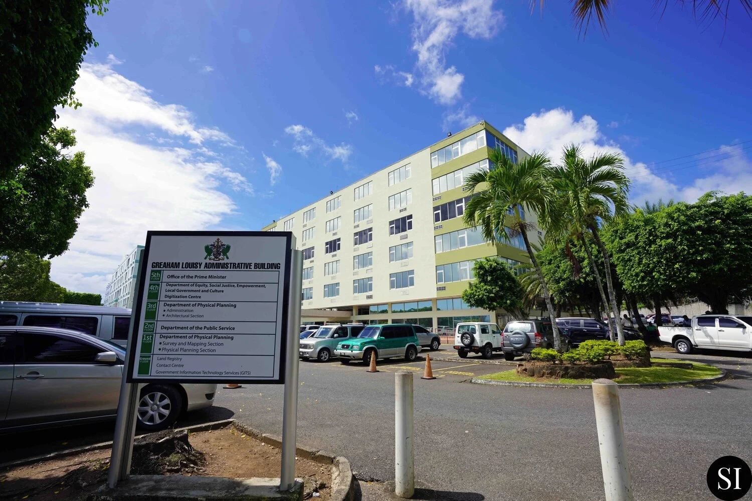 The Office of the Prime Minister of Saint Lucia is located on the 5th floor of the Greaham Louisy Administrative Building in Castries, St. Lucia.